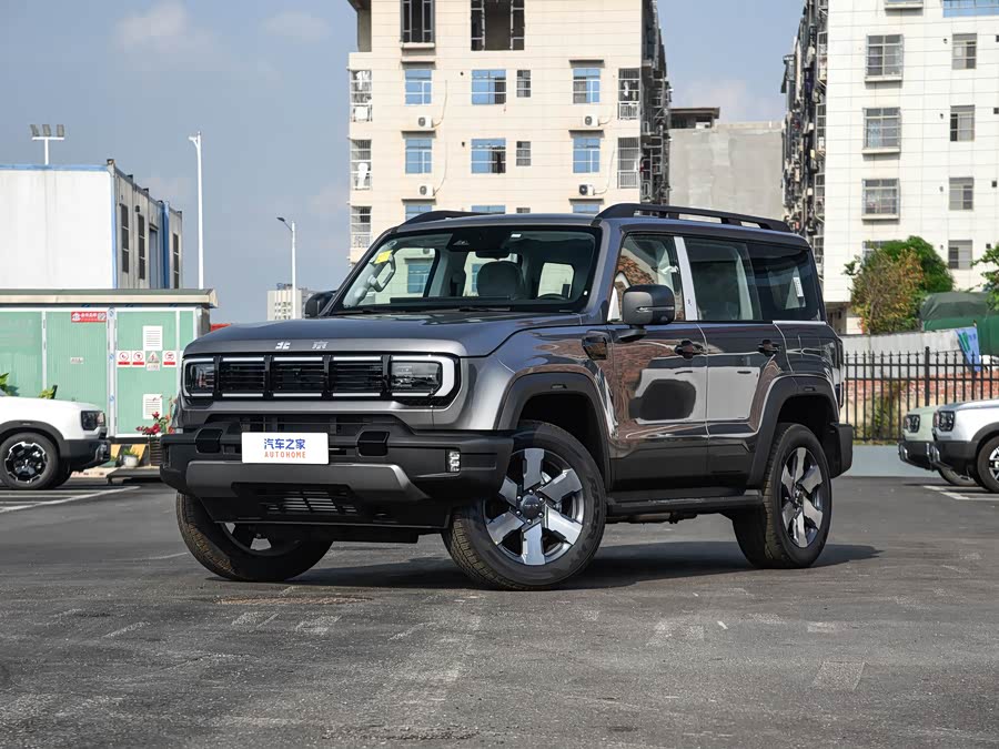 BAIC Beijing BJ40 Hybrid, 2026 — купить в Калуге под ключ