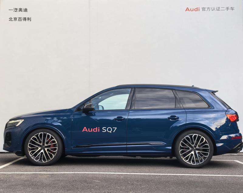 Audi SQ7, 2025 — фото 4 из 12