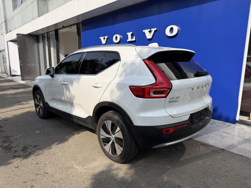 Volvo XC40, 2024 — фото 5 из 12