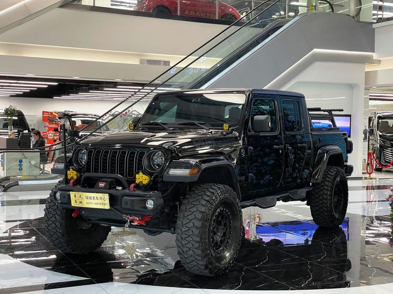 Jeep Gladiator, 2022 — купить в Белгороде под ключ