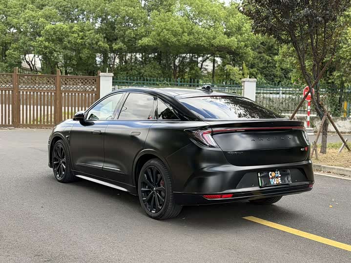 BAIC Arcfox Alpha S, 2023 — фото 7 из 9