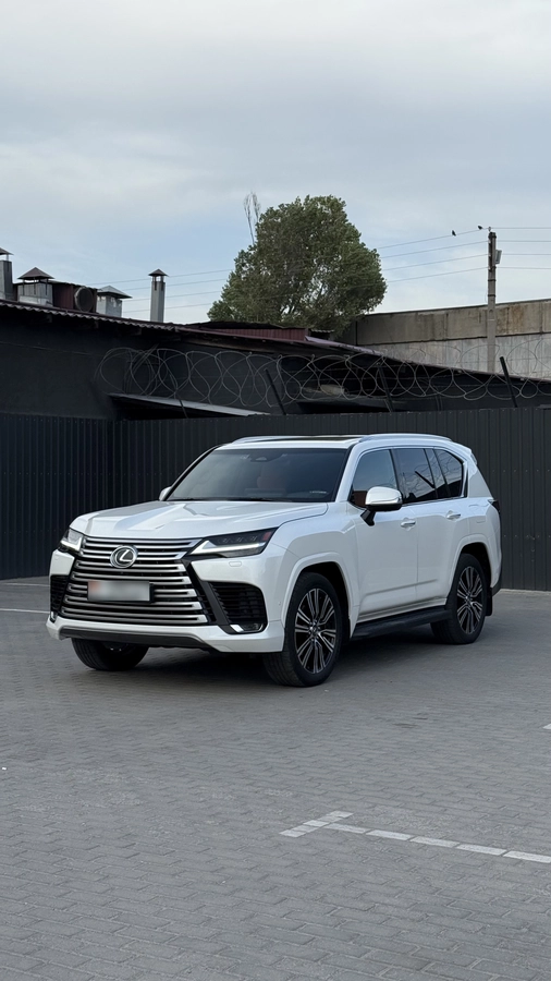 Lexus LX, 2025 — фото 4 из 10