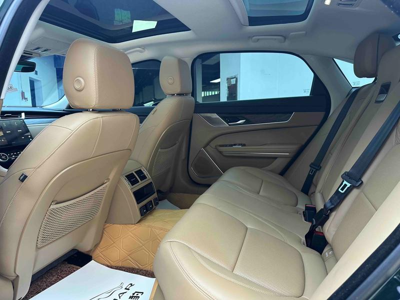 Jaguar XF L, 2025 — фото 9 из 10