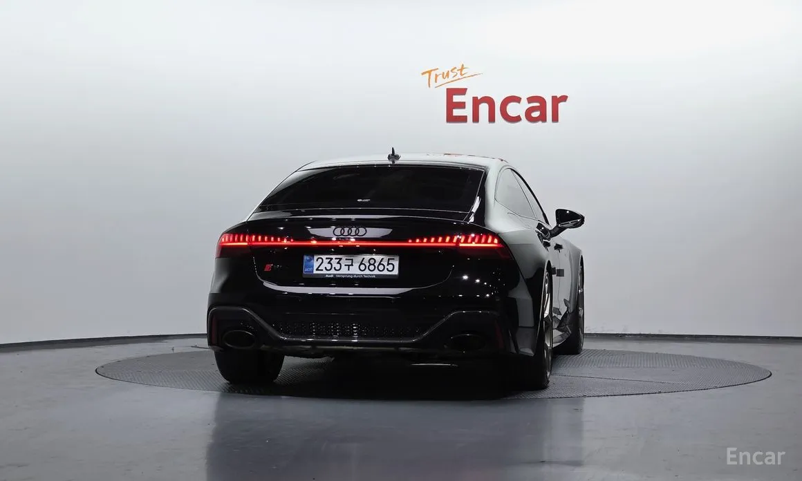 Audi RS 7, 2025 — фото 4 из 12