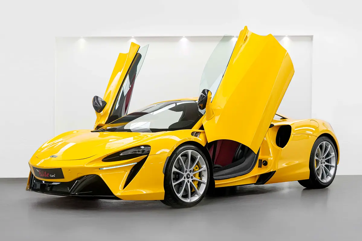McLaren Artura, 2024 — фото 7 из 10