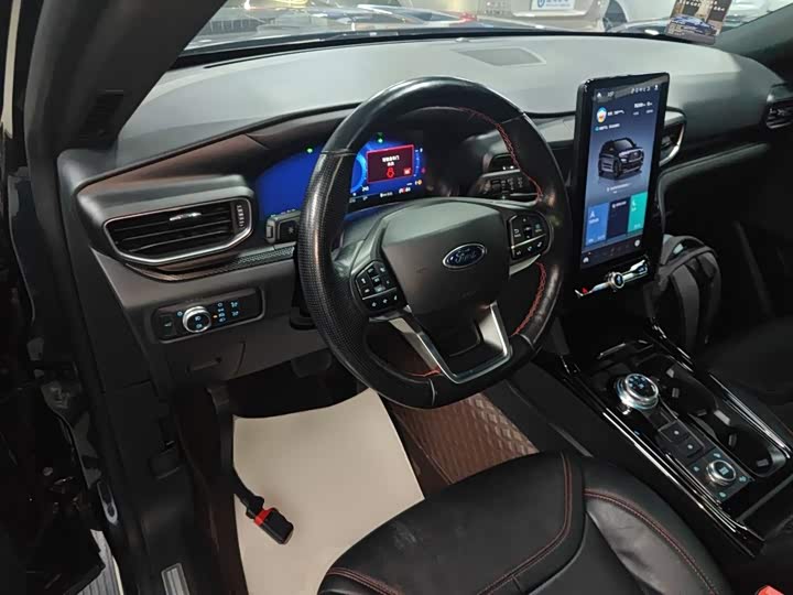 Ford Explorer, 2021 — фото 6 из 9