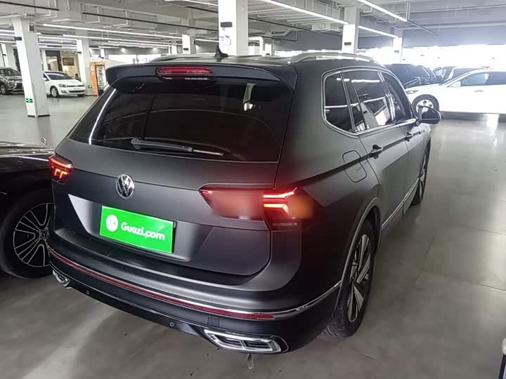 Volkswagen Tiguan L Pro, 2023 — фото 7 из 9