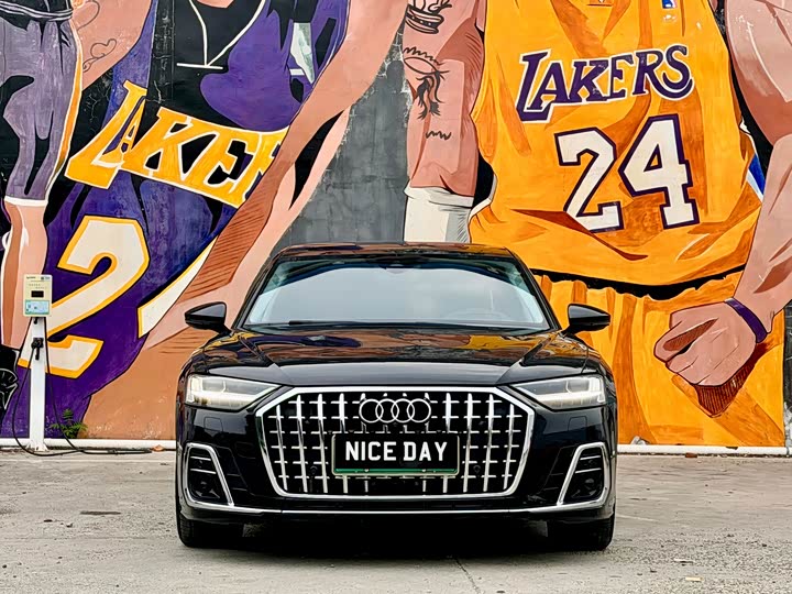 Audi A8 Hybrid, 2021 — фото 2 из 9