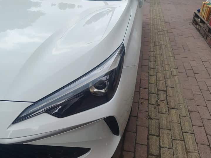 Roewe i5, 2025 — фото 5 из 9