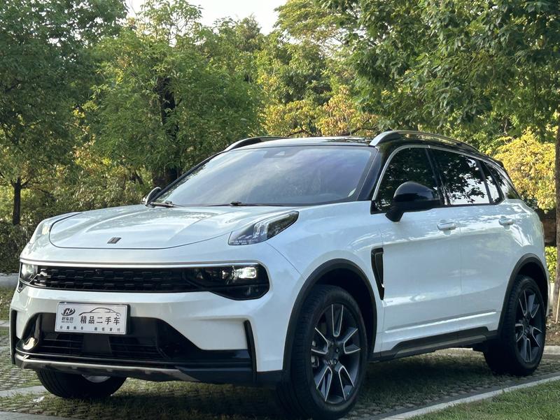 Lynk & Co 01, 2022 — купить в Санкт-Петербурге под ключ