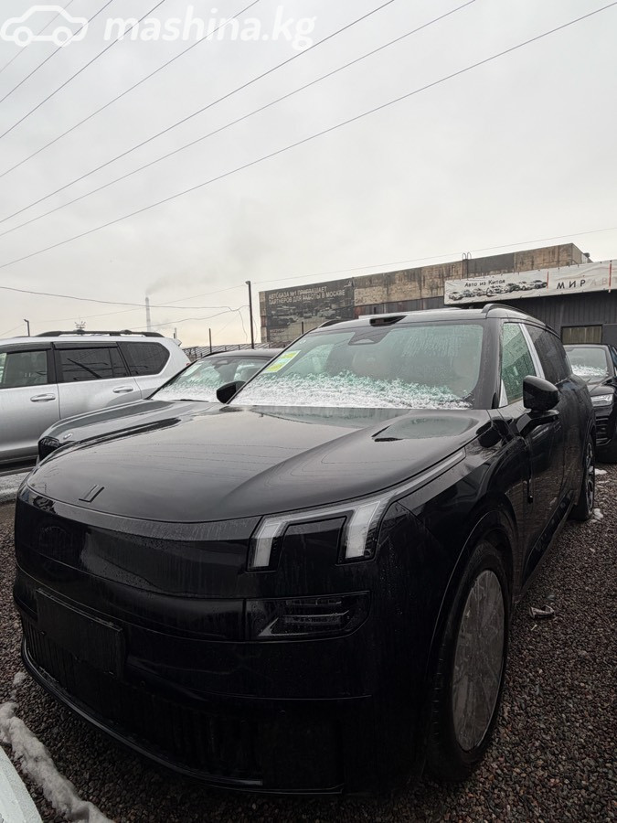 Lynk & Co 900, 2025