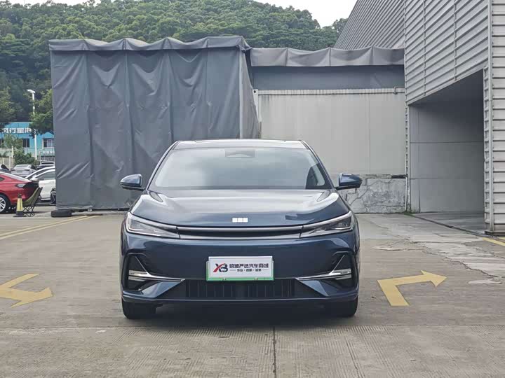 Geely Galaxy A7, 2026 — фото 2 из 9