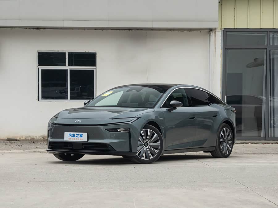 Toyota bZ7, 2026 — купить в Казани под ключ