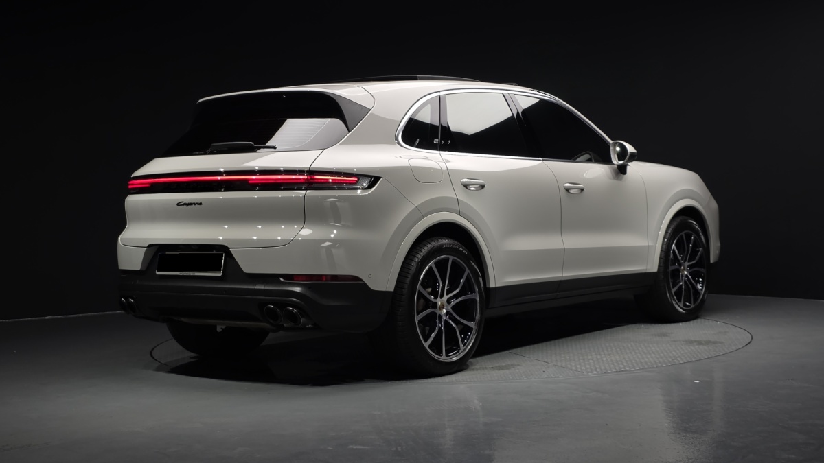 Porsche Cayenne, 2023 — фото 2 из 12