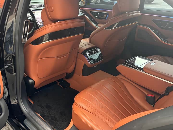Mercedes-Benz S-Class, 2023 — фото 7 из 9