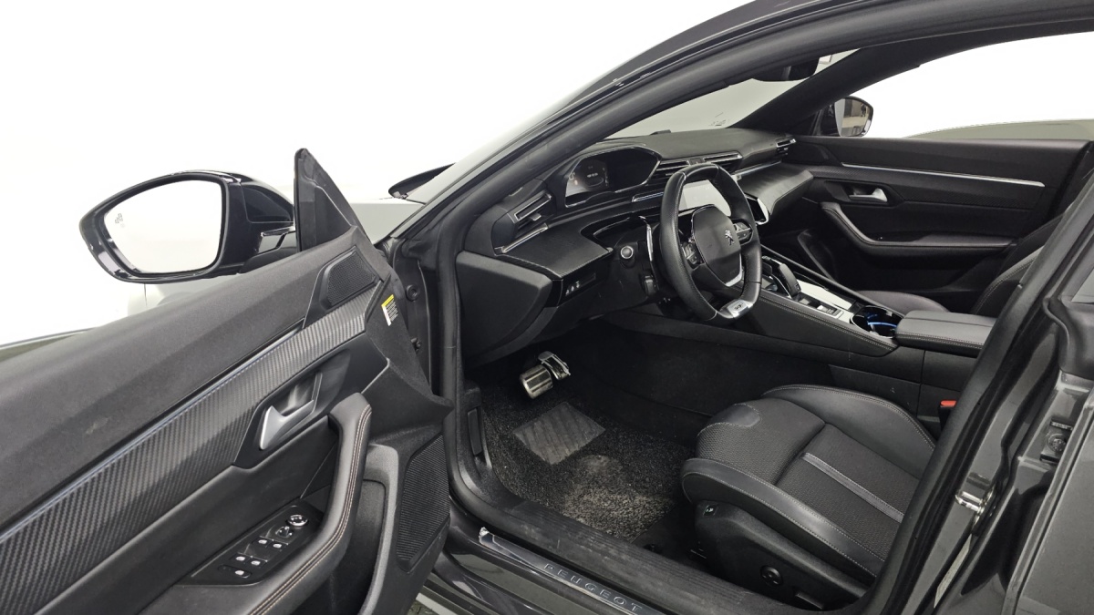 Peugeot 508, 2022 — фото 9 из 12