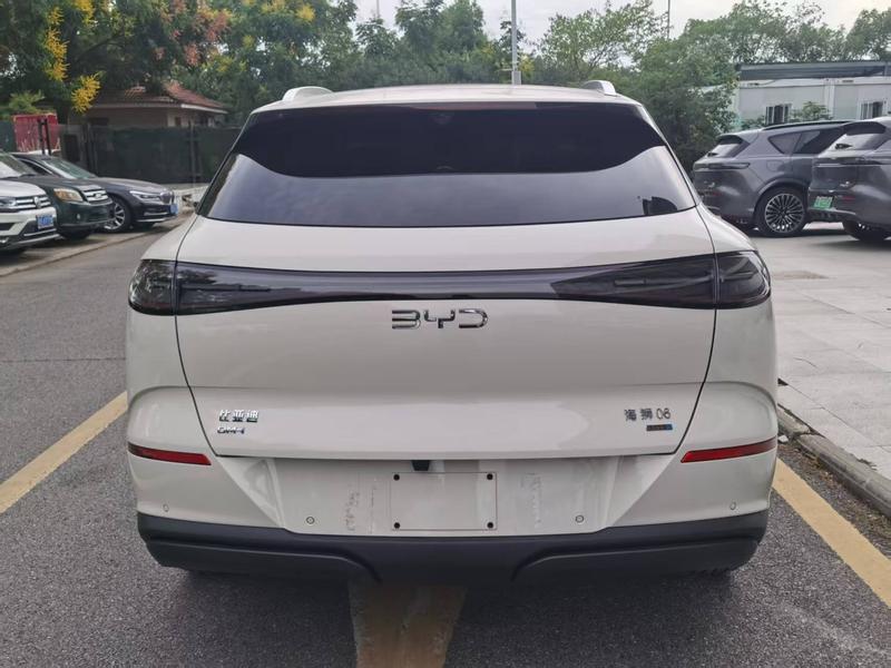 BYD Sea Lion 06 Hybrid/EV, 2026 — фото 5 из 10