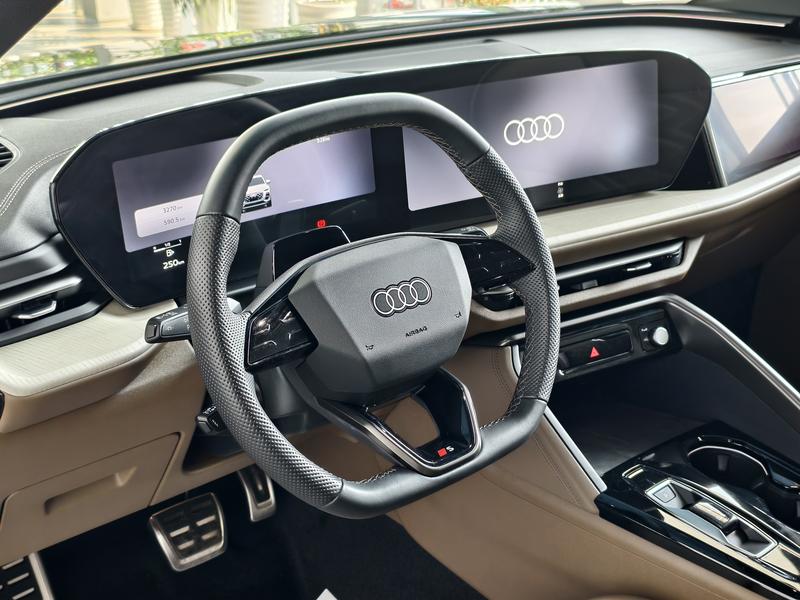 Audi Q5L, 2025 — фото 9 из 12