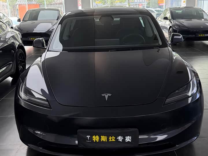 Tesla Model 3, 2026 — фото 2 из 7