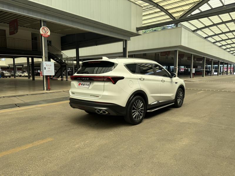 Jetour X70 Plus, 2025 — фото 6 из 12
