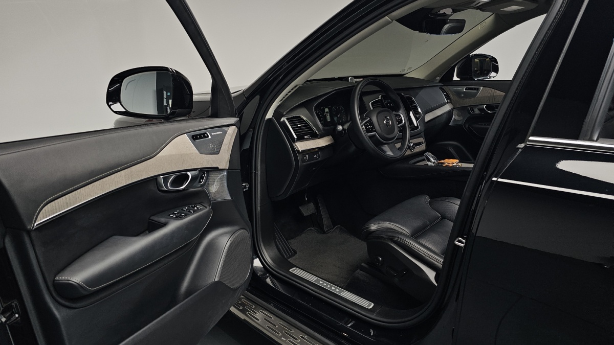 Volvo XC90, 2022 — фото 10 из 12