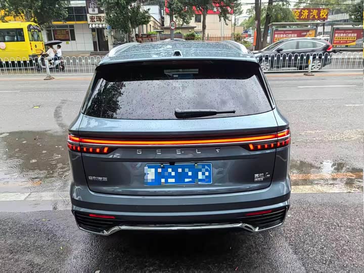 Geely Monjaro, 2025 — фото 3 из 9