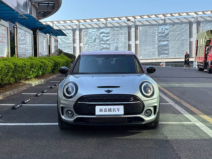 Mini Clubman, 2023 — фото 2 из 9