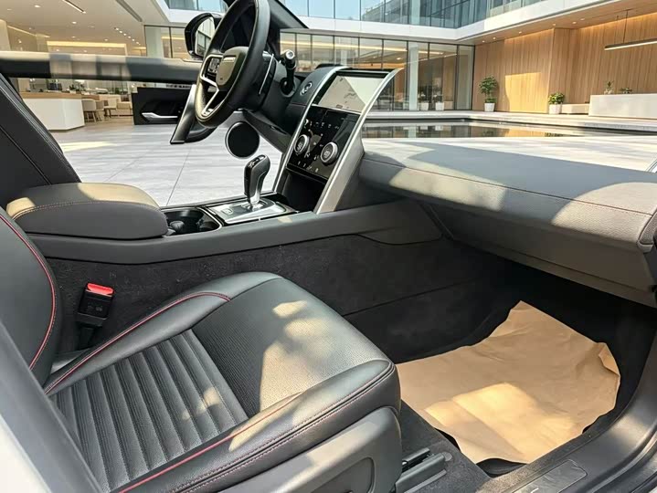 Land Rover Discovery Sport, 2021 — фото 4 из 9