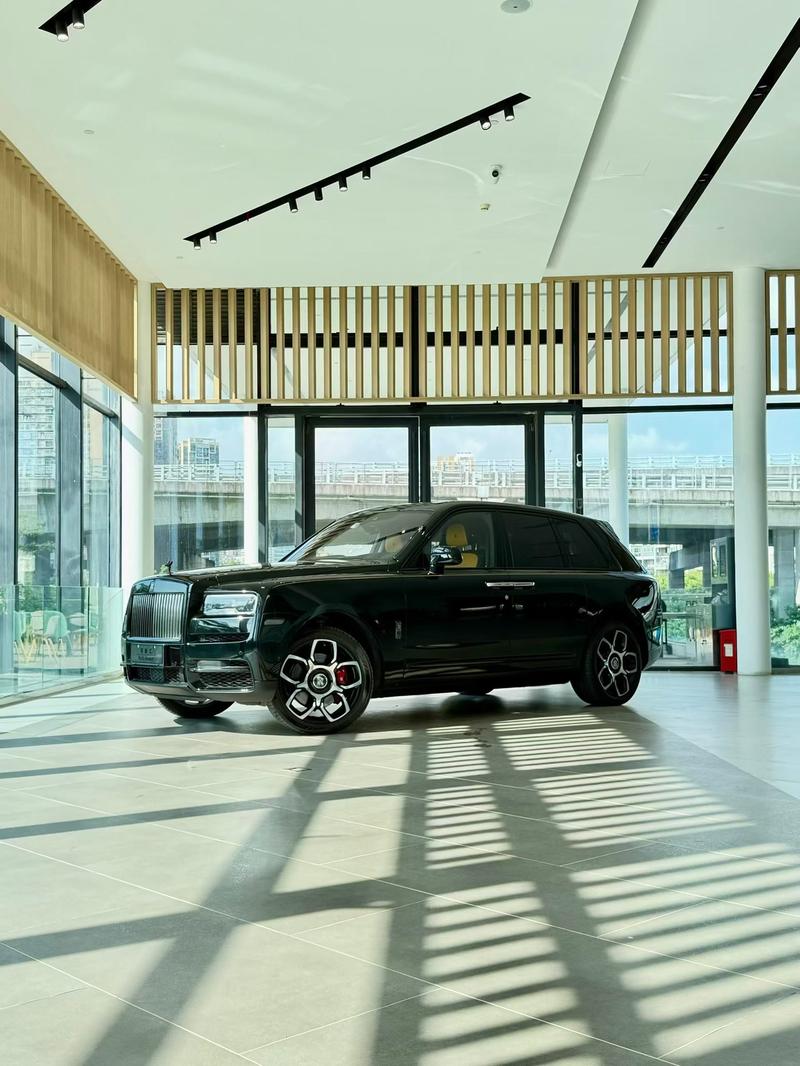 Rolls-Royce Cullinan, 2023 — купить в Уфе под ключ
