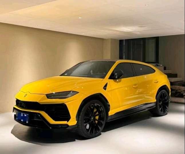 Lamborghini Urus, 2022 — купить в Оренбурге под ключ