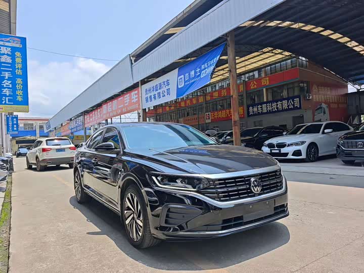 Volkswagen Passat, 2024 — фото 3 из 9