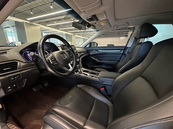 Honda Accord, 2022 — фото 5 из 9
