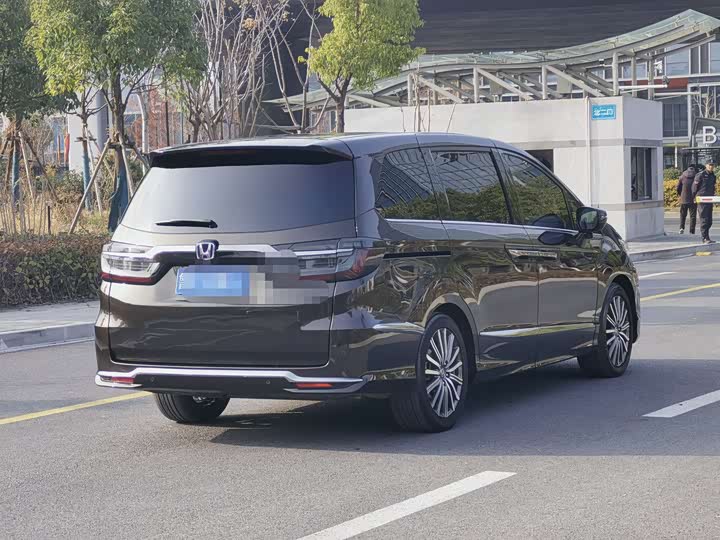 Honda Elysion, 2023 — фото 6 из 9