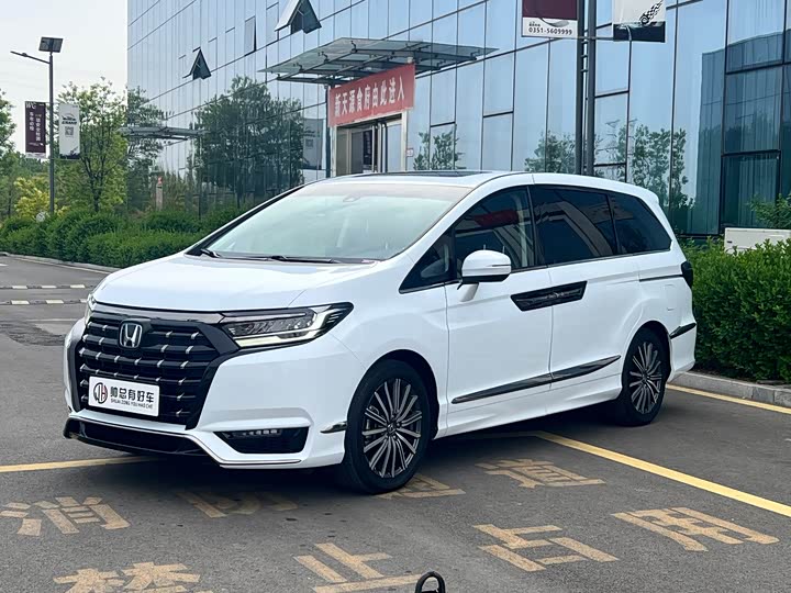 Honda Elysion, 2022 — купить в Калуге под ключ