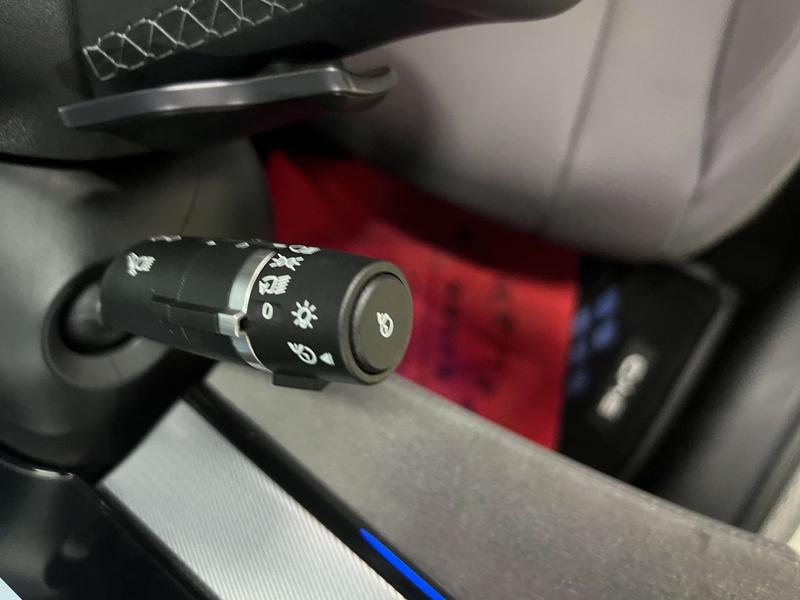 BYD Seal 07 DM-i Hybrid, 2025 — фото 10 из 12