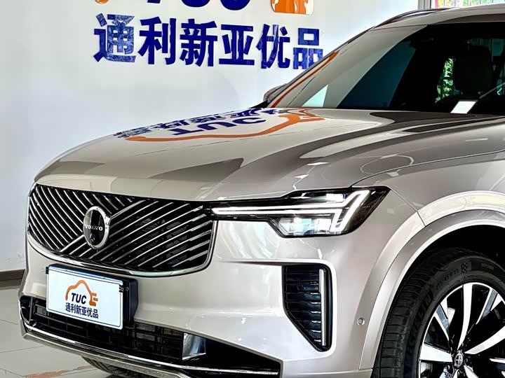 Volvo XC90, 2025 — фото 3 из 9