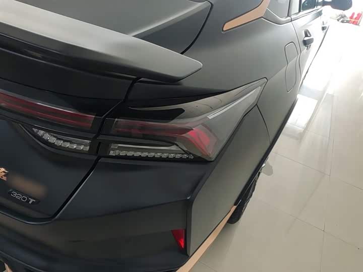Dongfeng Aeolus Yixuan Max, 2022 — фото 8 из 9