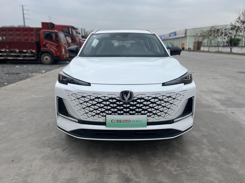 Changan CS55 Plus Hybrid, 2026 — фото 2 из 12
