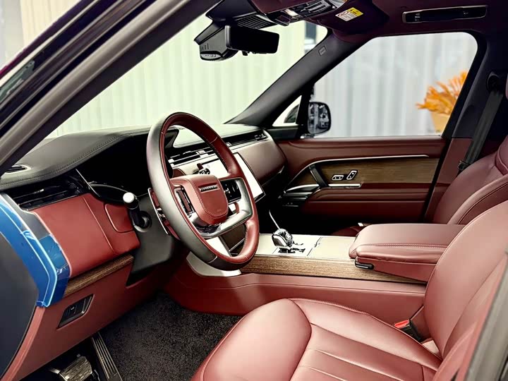 Land Rover Range Rover, 2025 — фото 7 из 9