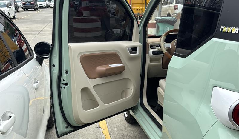 Wuling Mini EV, 2025 — фото 11 из 12