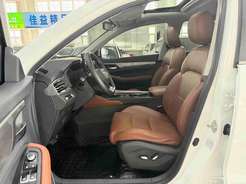 Geely Vision X6, 2022 — фото 10 из 12