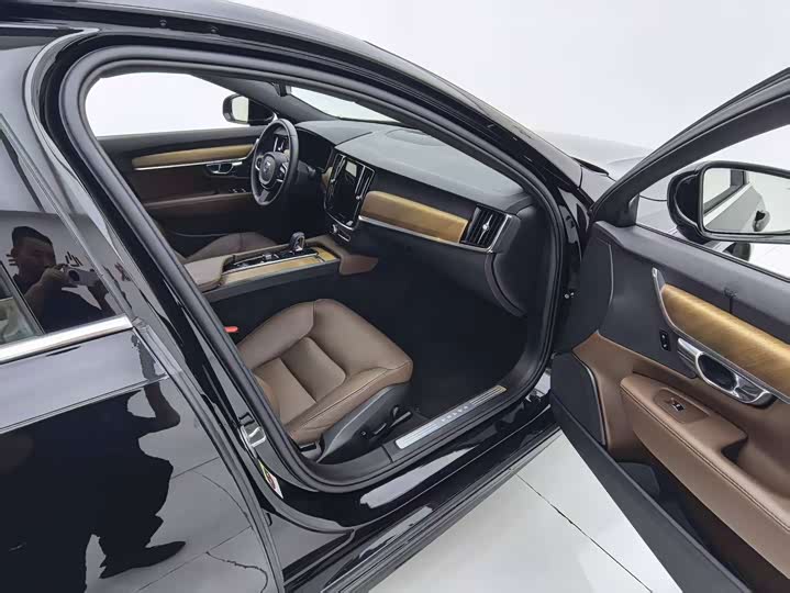 Volvo S90, 2024 — фото 9 из 9