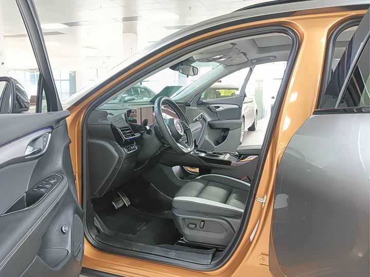 Buick Envision Plus, 2025 — фото 4 из 9