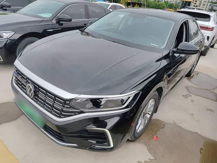 Volkswagen Passat Hybrid, 2022 — купить в Йошкар-Оле под ключ
