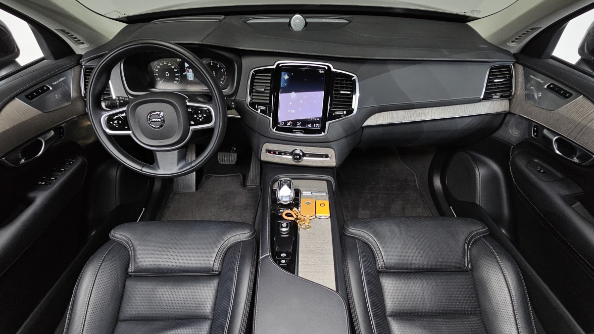 Volvo XC90, 2022 — фото 7 из 12