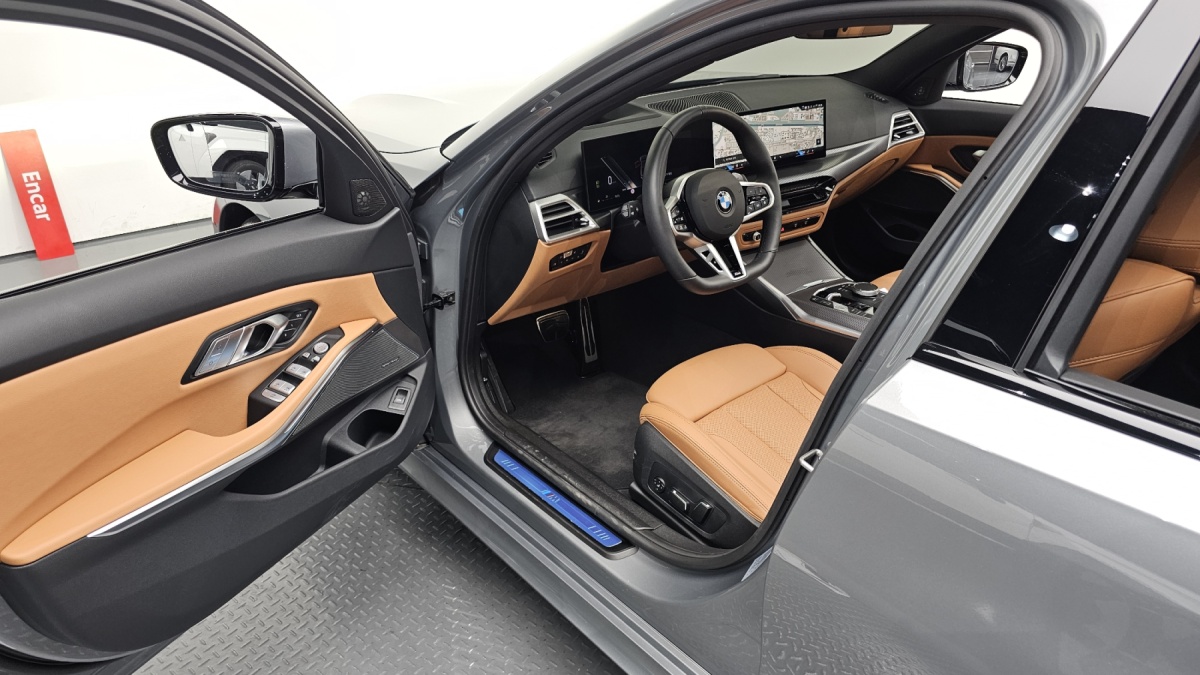 BMW 3 Series, 2025 — фото 10 из 12
