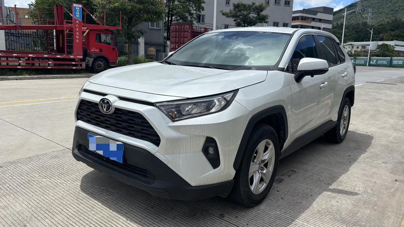Toyota RAV4, 2023 — купить в Владимире под ключ