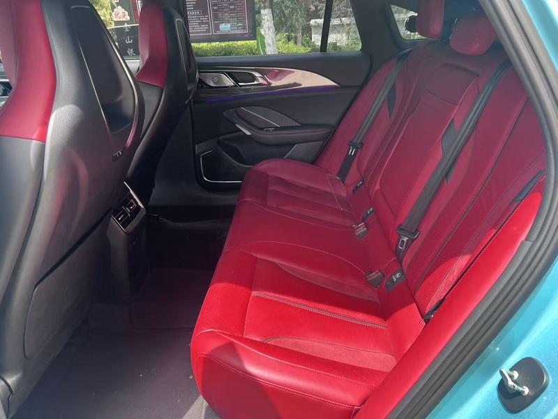 Hongqi H6, 2024 — фото 9 из 10