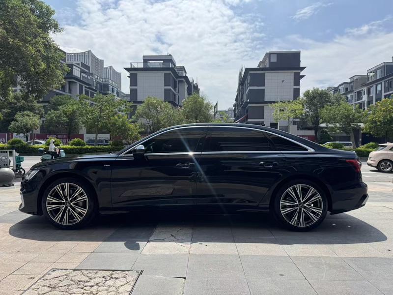 Audi A6L, 2023 — фото 4 из 12