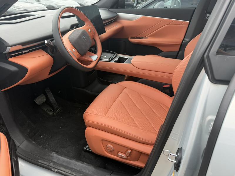Changan Deepal S05, 2024 — фото 8 из 10